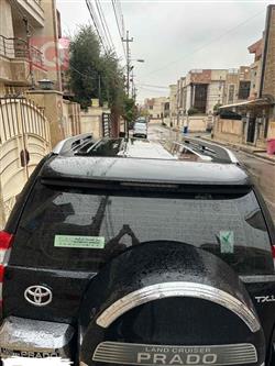 تۆیۆتا لاندكروزر پرادۆ